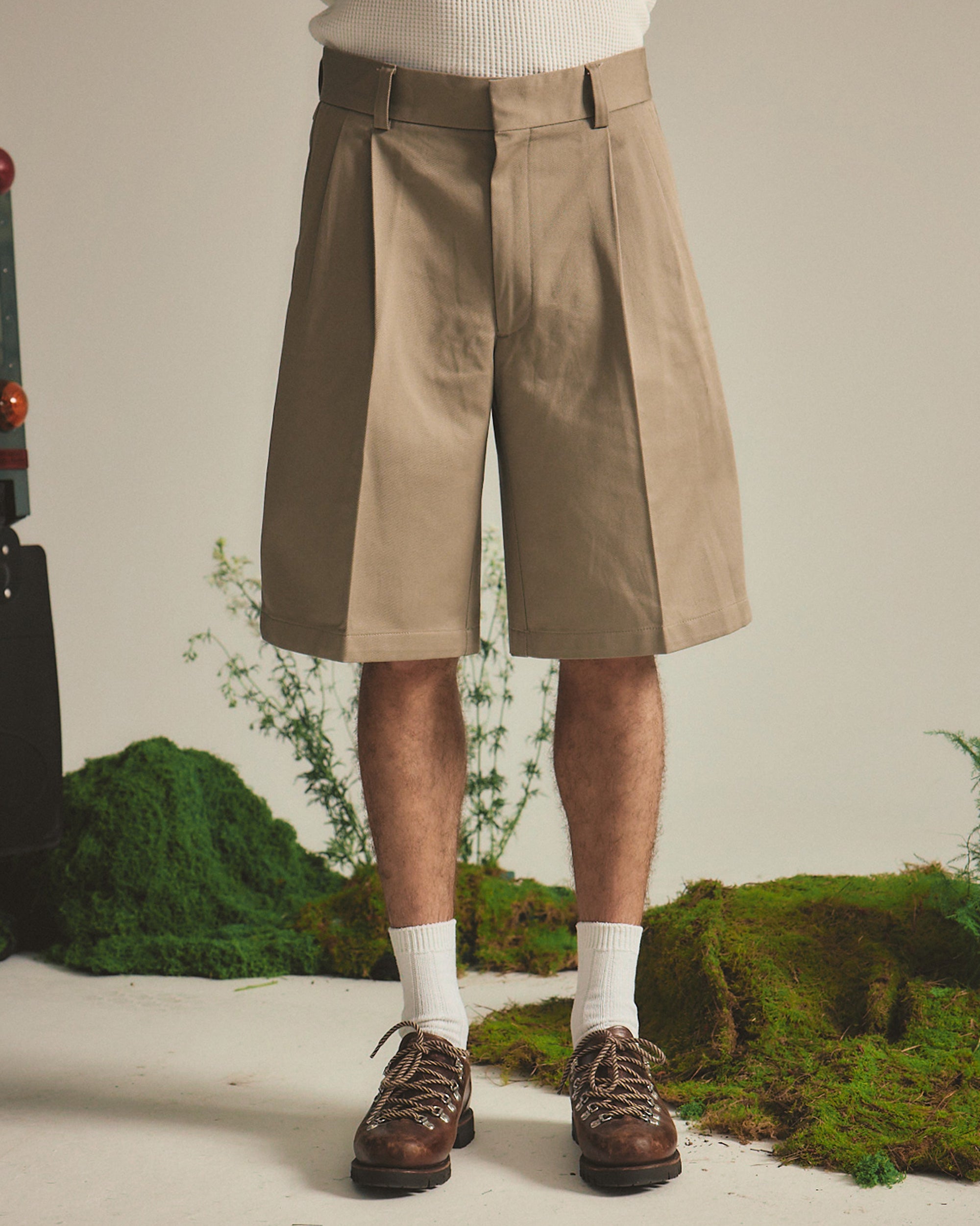 Bermuda Shorts - Beige